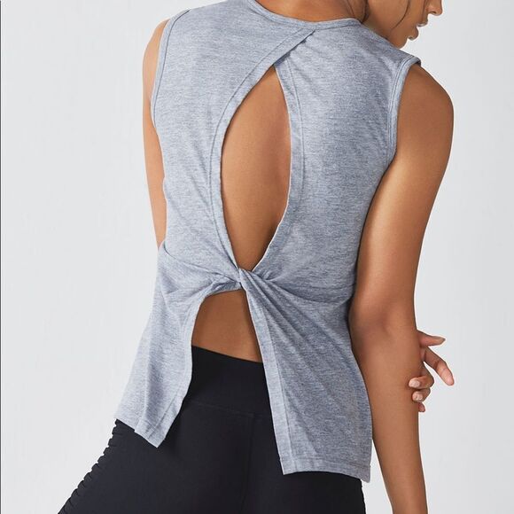 ✨ Fabletics 'Holly' Knot Open Back Tank✨ - Picture 2 of 4